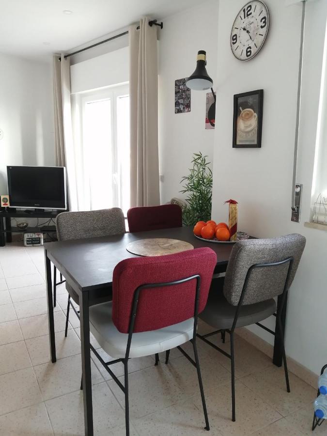 Appartement Vue Sur Mer Et Pieds Dans L'Eau! 波尔蒂芒 外观 照片